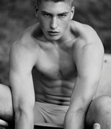 Max Turland cute boy fashion model gay 5ec6c31c50006.jpg