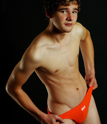 Cullen cute model boy twink 5ed8f36718ee0.jpg