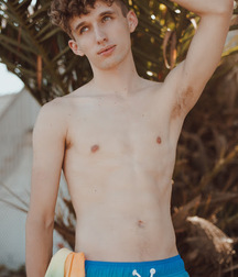 Dawson is a cute gay boy model tube 5fc03b5b7c7c0.jpg