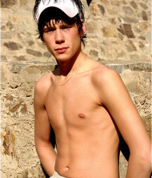 Bare chest cute boys gay tube 5ff75b6f6f3b8.jpg