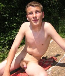 Peter gay porn model shows off 602ebd3abafa6.jpg