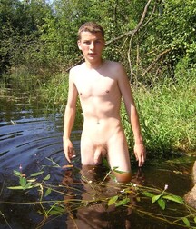 Peter gay porn model shows off 602ebd4314987.jpg