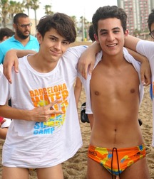 Belleza de los muchachos no nude 6032b1ac1e7f7.jpg