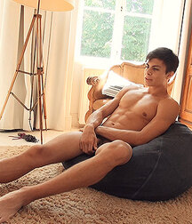 Alec and Ian gay porn models shows off 60393ca6d7f3e.jpg