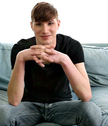 Evan gay porn model shows off 604a5998ad729.jpg
