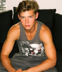 Jordan handsome boy model gay tube 60a00c4d6fd83.jpeg