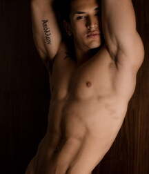 Uri 220 cute boy models world gay tube 60bfb5da4c19e.jpeg