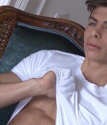 Allan cute latino gay porn model shows off 60e5f15020a58.jpeg