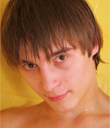 Val handsome twink porn model shows off for us  6116951dbd376.jpeg