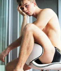 Guys for a warm fall gay porn 614cca032675c.jpg