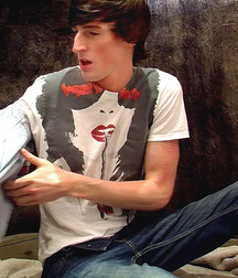 Hot boy play alone gay porn tube 615ca92702ba1.jpg