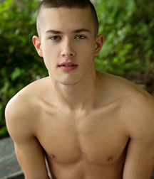 Covell Sean Ford 2 5df30144bf3c4.jpg