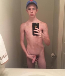 Dan 01 Caps Hats Cocks 5dee71d0a6fdb.jpeg