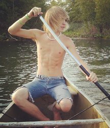 Dan 08 Guys in Jeans Shorts 5e0a75c7b0bd9.jpeg