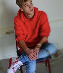 Cute boys 5deead0cdd360.jpeg
