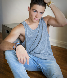 Cute boys 2 5df16c629700c.png