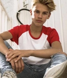 Cute boys 4 5df2d383e37ea.jpeg