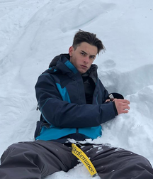 Cute boys 5 5df3edc38061f.png