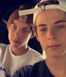 Cute boys 6 5df508d97a32b.png