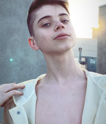 Cute boys 8 5df5677748e24.png