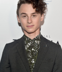 Cute boys 8 5df5678b31d02.png