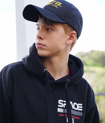 Cute boys 9 5df593d2c3435.png