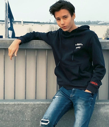 Cute boys 10 5df7c9f47e884.png