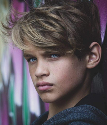 Cute boys 10 5df7ca79cb69b.png