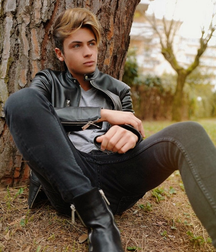 Cute boys 10 5df7caca19632.png