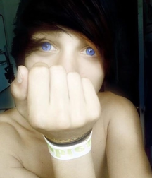 Cute boys 11 5df90b4e26aad.png