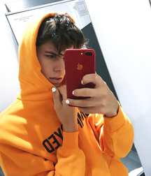 Cute boys 14 5dfaa225459ce.png