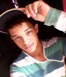 Cute boys 15 5dfaef857734e.jpeg