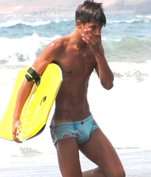 Cute boys 16 5dfbaf86b9b6c.png