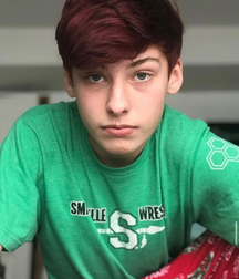 Cute boys 17 5dfbe2e1e1335.png