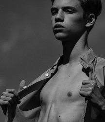 Cute boys 18 5dfce5ce7c15e.png