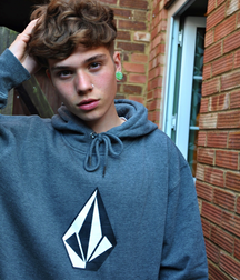 Cute boys 18 5dfce60e10924.png