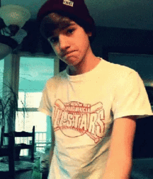 Cute boys 18 5dfce634460f6.gif