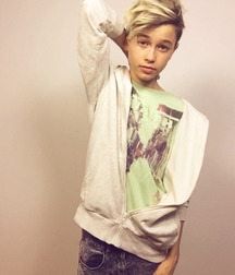 Cute boys 19 5dfd322c025d4.jpeg