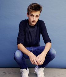 Cute boys 21 5e00ec9a01600.png