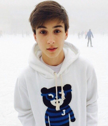Cute boys 25 5e0528c0c6c92.png