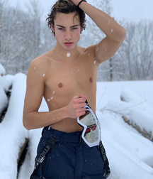 Cute boys 26  5e066ad35887e.png