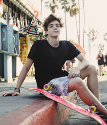 Cute boys 31 5e0bc5faccf18.png