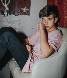 Cute boys 32 5e0d63c12e025.png