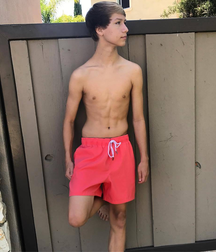 Cute boys 34 5e0e600d3c400.png