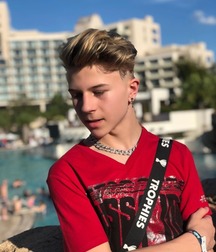 Cute boys 34 5e0e605e09630.jpeg