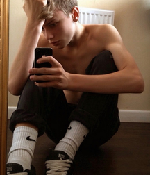 Cute boys 35  5e0fbbb95875c.png