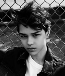 cute boys 36  5e102dc62c06d.jpg