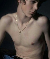 cute boys 36  5e102deb2cdfb.jpg