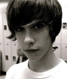 cute boys 36  5e102e2c0e153.jpg