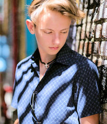 cute boys 40  5e114f34aac52.jpg